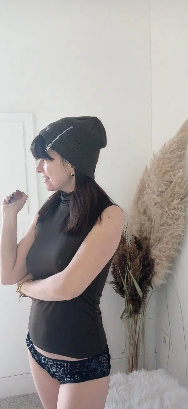 Cappello Papalina Donna Marrone con Cerniera - Elegante e Versatile