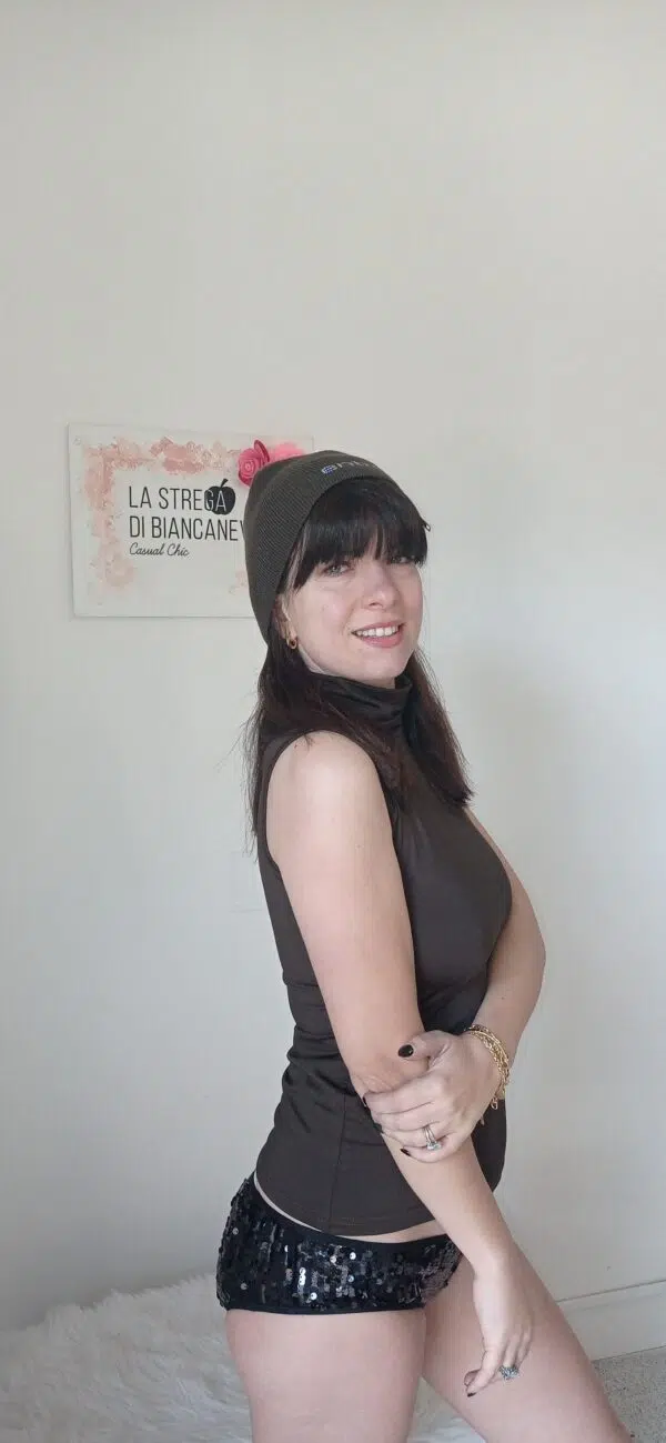 Cappello Papalina Donna Marrone con Cerniera - Elegante e Versatile