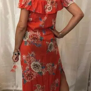 Abito lungo estivo con spacco scollo alla carmen