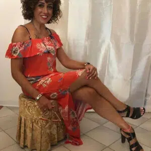 Abito lungo estivo con spacco scollo alla carmen