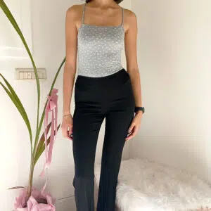 Body Intimo Casual Romantico Stile Vintage Grigio con Fiorellini Bianchi in Viscosa ed Elastan - Fascino Delicato e Moderno