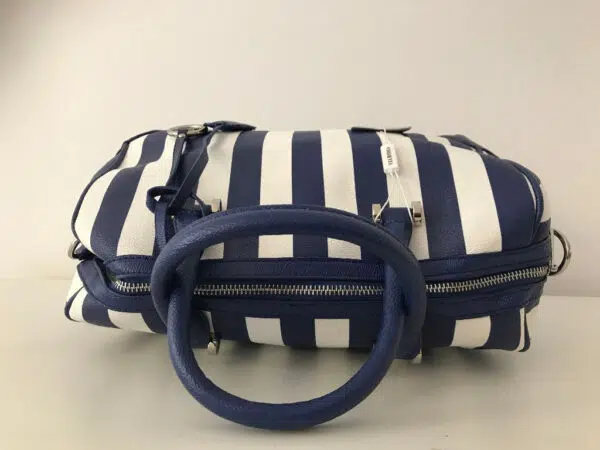 Borsa Via Roma righe di cielo bauletto