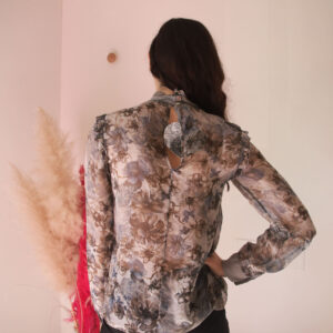 Blusa Vittoriana in Seta Pura - Stile Retro Chic in Vari Colori