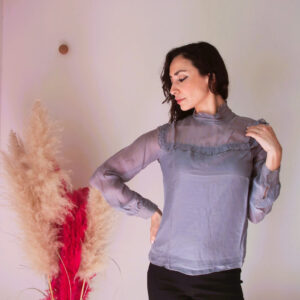 Blusa Vittoriana in Seta Pura - Stile Retro Chic in Vari Colori
