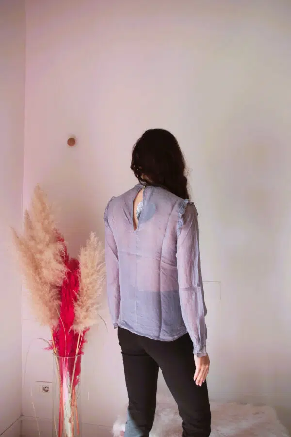 Blusa Vittoriana in Seta Pura - Stile Retro Chic in Vari Colori