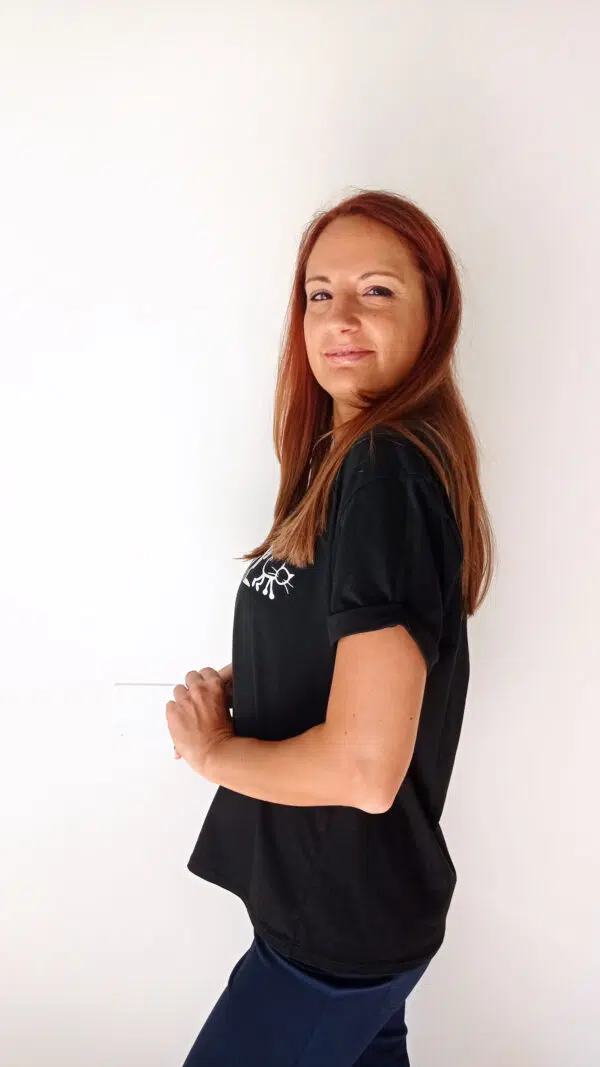 Family Love & Pet Connection T-Shirt - Unisciti alla nostra tribù animali-friendly!