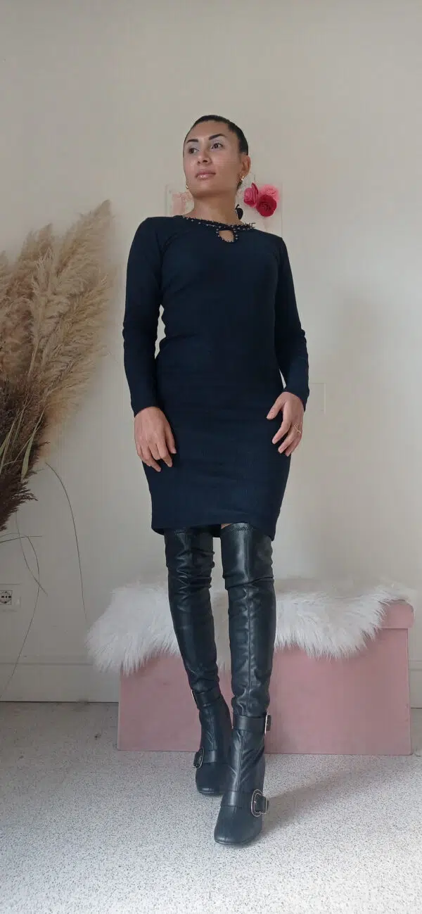 Abito Tubino in Maglia di Cotone con Motivo Decorativo - Eleganza e Comfort Unici"