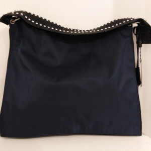 Borsa nera e blu con borchie Via Roma