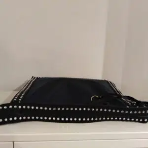 Borsa nera e blu con borchie Via Roma