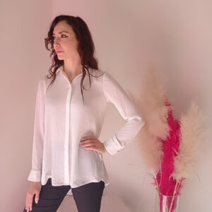 Camicia Bianca Elegante s.Oliver: Versatilità e Stile per Ogni Occasione