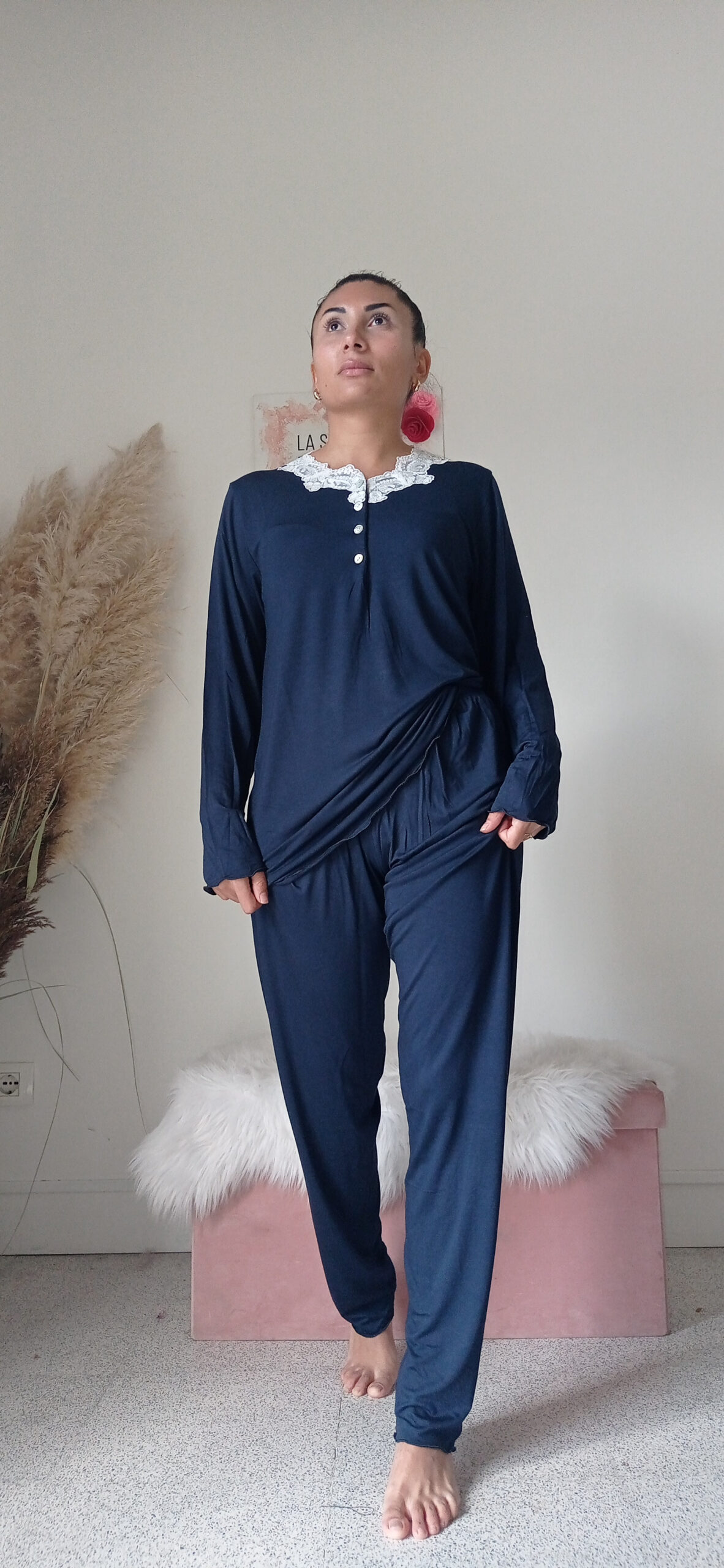 Pigiama Elegante in Modal con Pizzo - Taglie M-XL, Vari Colori