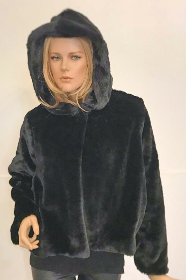 Cappotto eco-pelliccia con cappuccio art. Pellicciotto