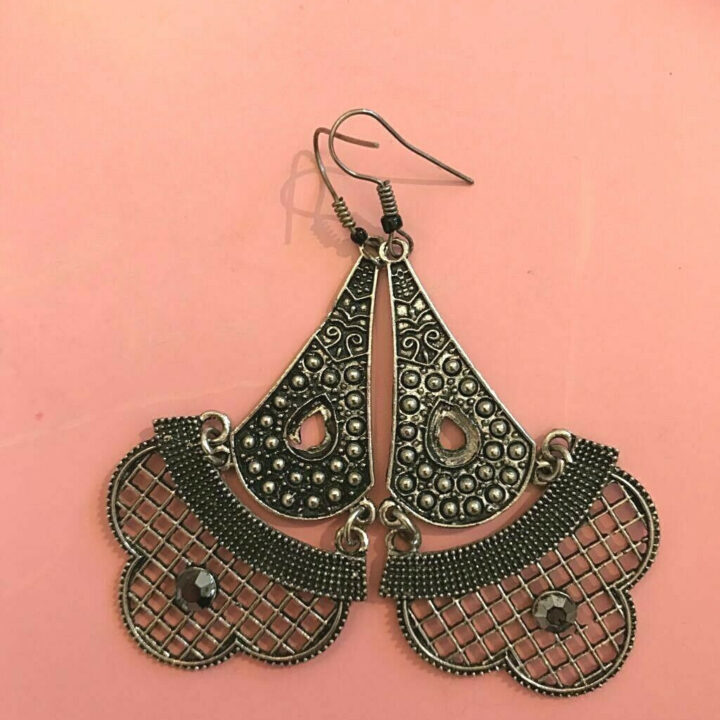 Orecchini lunghi art. Vintage