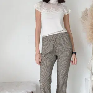 Pantalone a Quadri con Cavallo Morbido e Risvolto - Completa il Look con la Giacca Coordinata