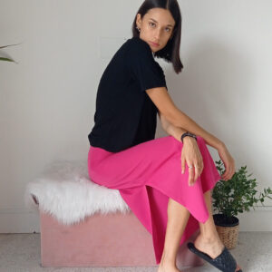 Gonna Lunga con Spacco Laterale: Eleganza Poliedrica in Tre Colori Vibranti!
