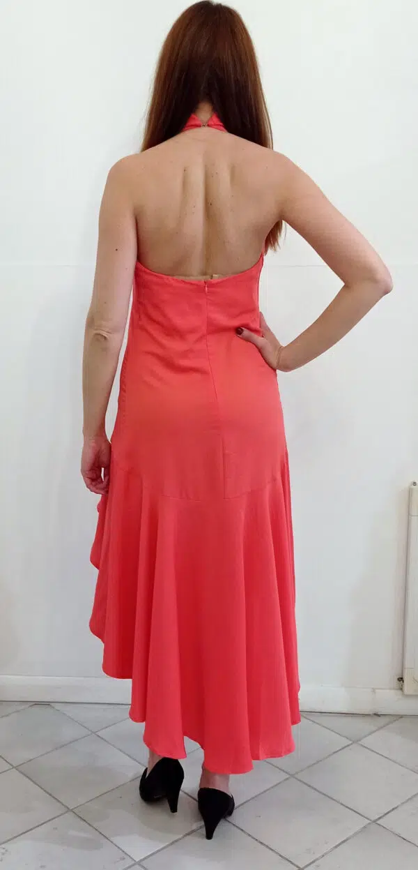 Abito elegante e asimmetrico Art. Corallo