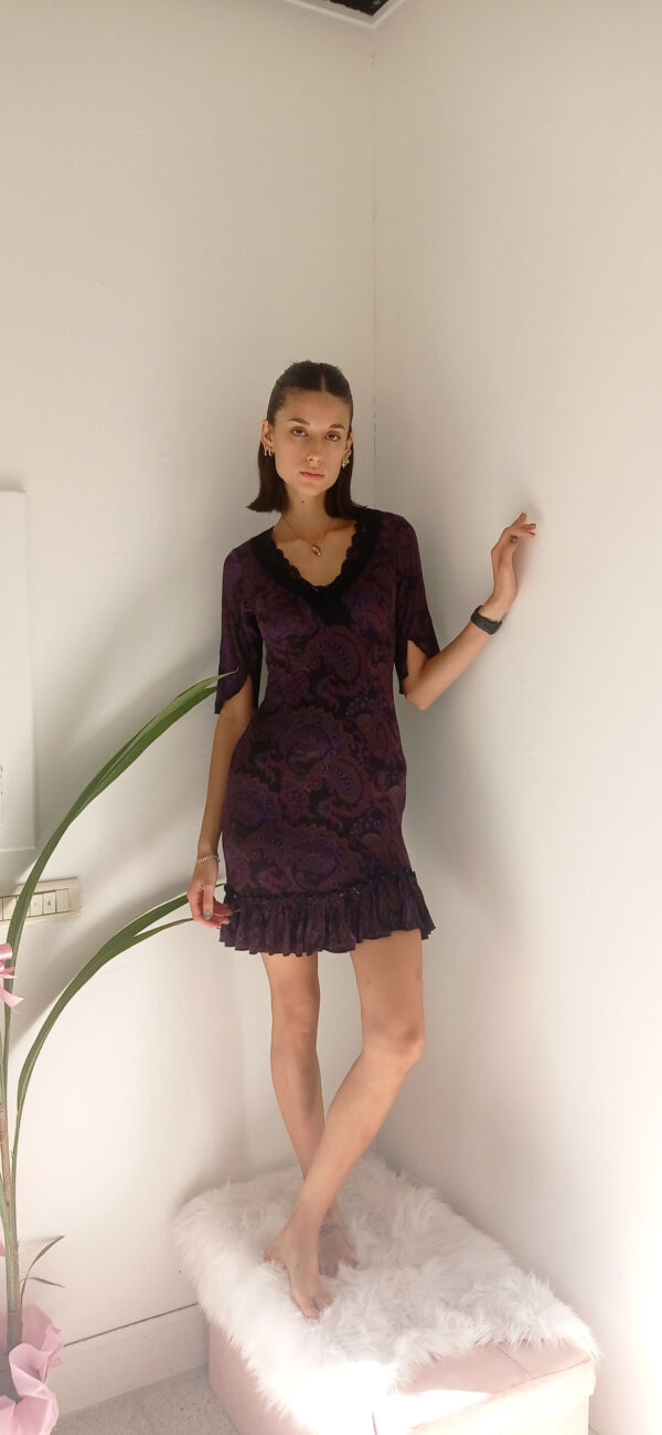 Passatempo - Abito Femminile in Viscosa con Dettagli in Pizzo: Eleganza Retrò e Comfort