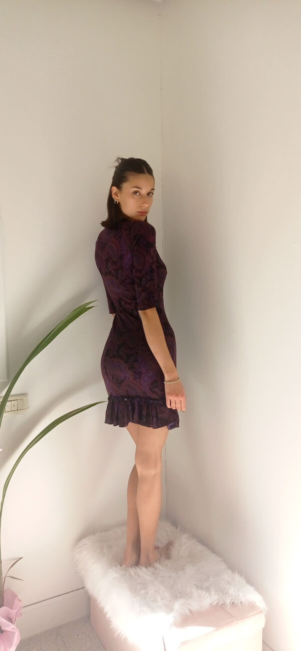 Passatempo - Abito Femminile in Viscosa con Dettagli in Pizzo: Eleganza Retrò e Comfort