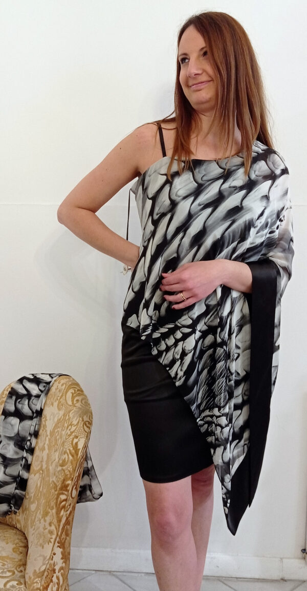 Abito elegante con stola Art. Gioiello