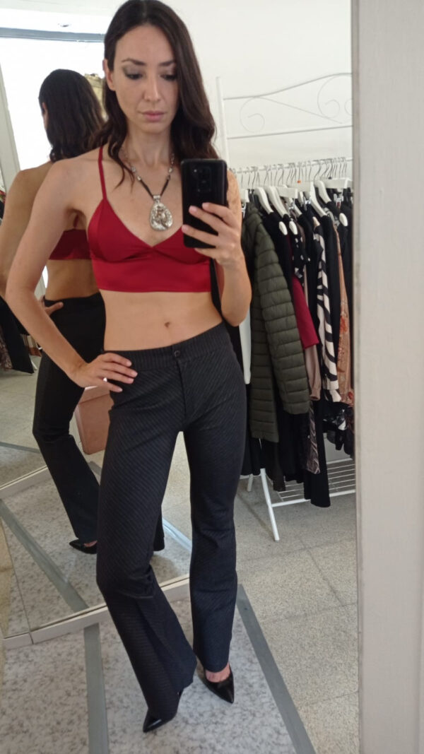 Pantalone a zampa gessati colore grigio