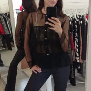 Camicia trasparente con galette