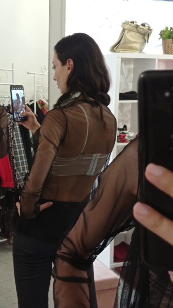 Camicia trasparente con galette