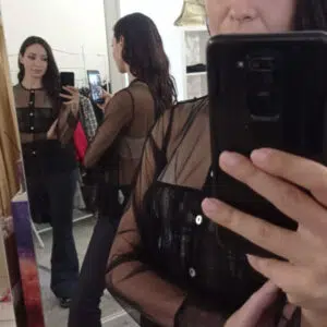 Camicia trasparente con galette