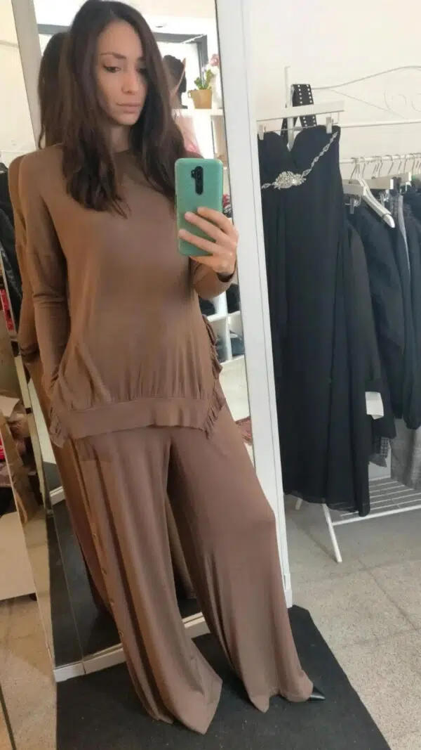 Casacca in maglina lunga con spacchetti e ruches