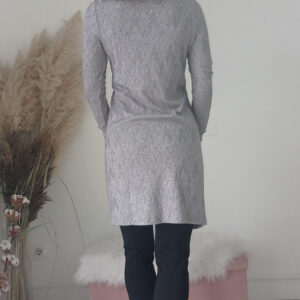 Maglia Maxi con Spacco Davanti - Eleganza Casual per Ogni Occasione