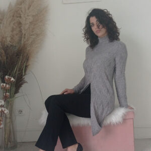 Maglia Maxi con Spacco Davanti - Eleganza Casual per Ogni Occasione