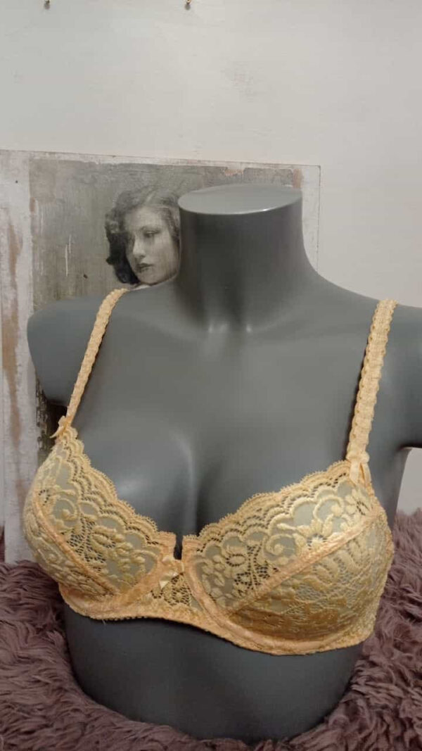 Reggiseno con ferretto Playtex in pizzo elastico floreale da donna