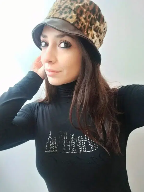 Cappello maculato eco pelliccia e eco pelle