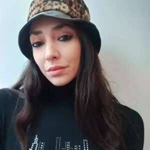 Cappello maculato eco pelliccia e eco pelle