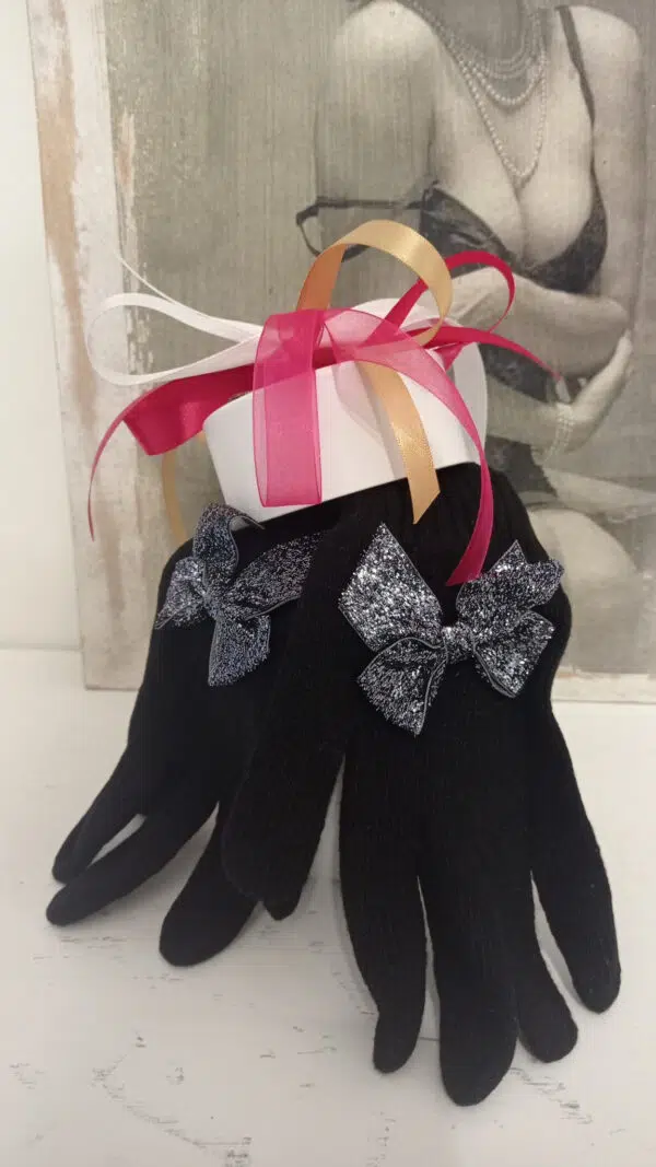 Guanto donna con fiocco lurex
