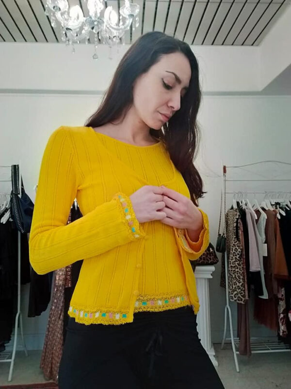 Cardigan con bordi particolari Art. Louise