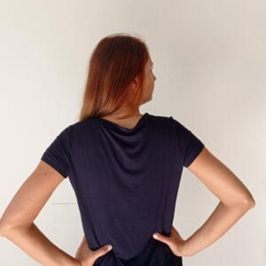 T-Shirt 'Nothing to Wear': Acquisti Consapevoli per un Look Versatile