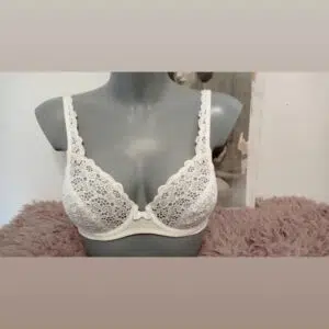 Reggiseno con ferretto Playtex in pizzo macramè da donna