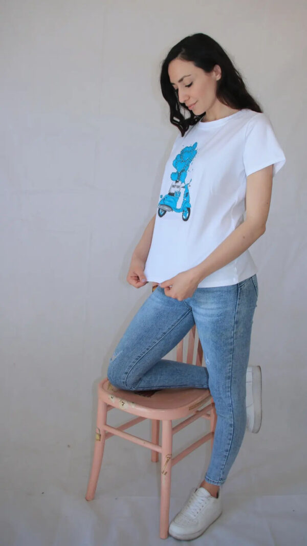 T shirt con strass Art. Un cuore in Vespa