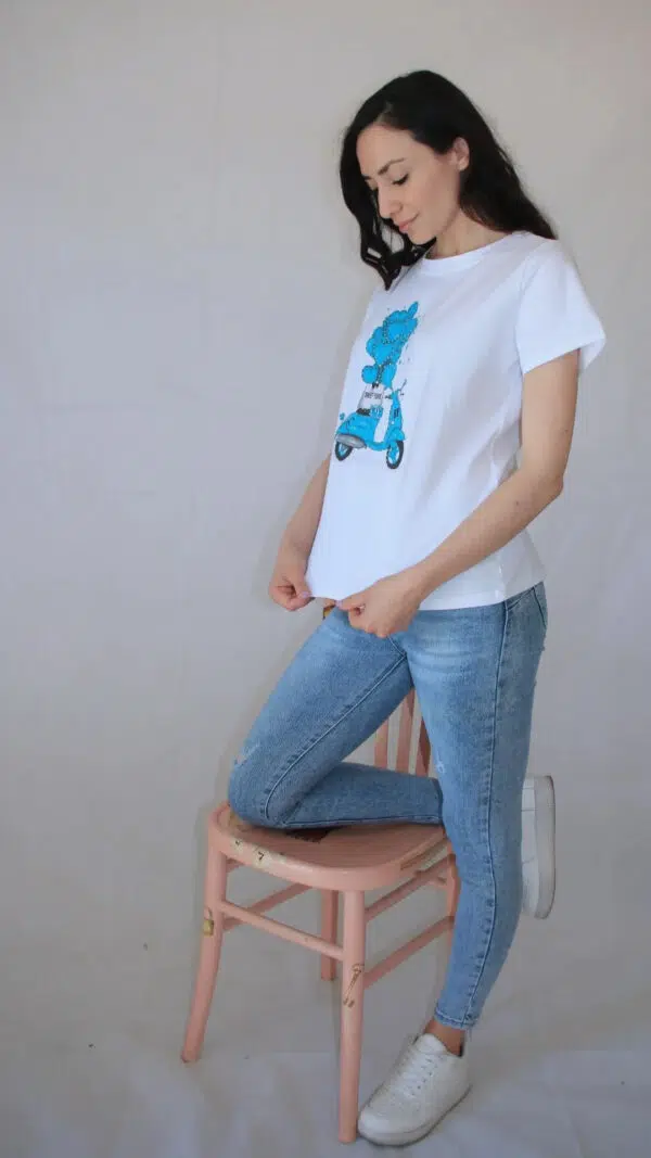 T shirt con strass Art. Un cuore in Vespa