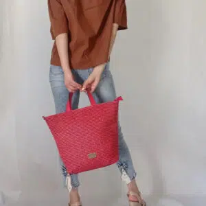 Blusa in cotone con scollo alla Carmen