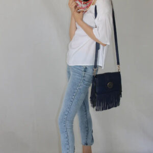 Blusa in cotone con scollo alla Carmen