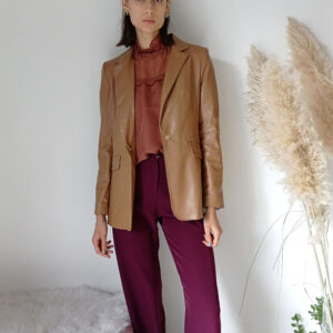 Giacca Ecopelle Stella McQueen Art. Viola - L'Essenza dell'Autunno in Stile Nocciola