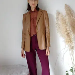 Giacca Ecopelle Stella McQueen Art. Viola - L'Essenza dell'Autunno in Stile Nocciola