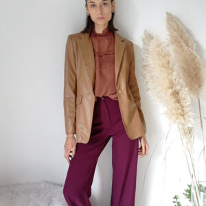 Giacca Ecopelle Stella McQueen Art. Viola - L'Essenza dell'Autunno in Stile Nocciola