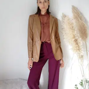 Giacca Ecopelle Stella McQueen Art. Viola - L'Essenza dell'Autunno in Stile Nocciola