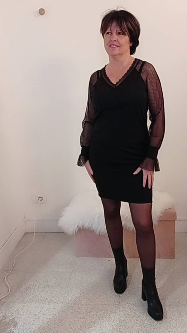 Abito rubino con maniche in tulle Art. Lea