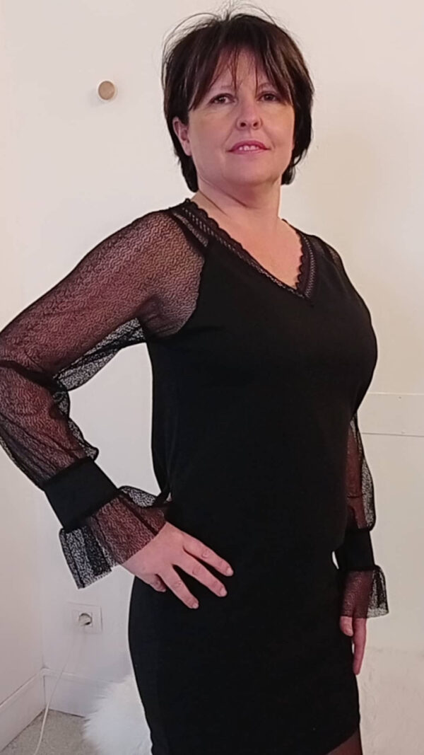 Abito rubino con maniche in tulle Art. Lea
