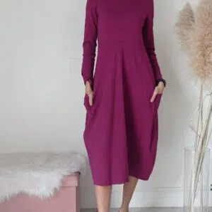 Abito Magenta in Punto Milano Viscosa - Eleganza Quotidiana e Versatilità