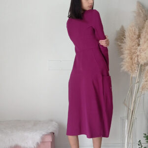 Abito Magenta in Punto Milano Viscosa - Eleganza Quotidiana e Versatilità