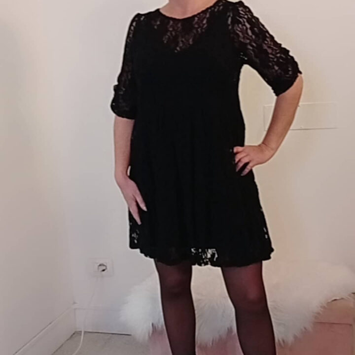 Abito in pizzo nero Art. Trixy